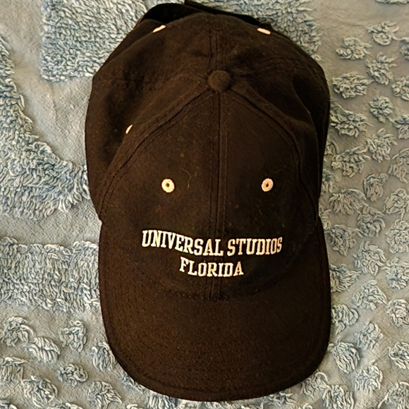 Universal Studio Other - Universal Studios Florida black baseball style hat, adjustable one size